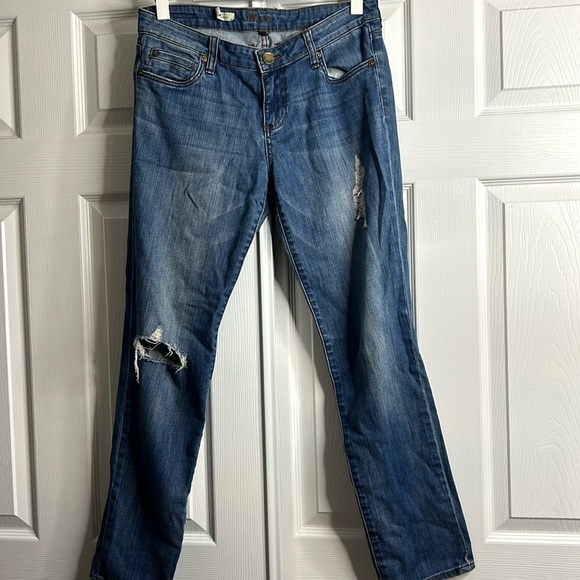 Kut From The Kloth Catherine Boyfriend Jeans Distressed 6 - Picture 1 of 7